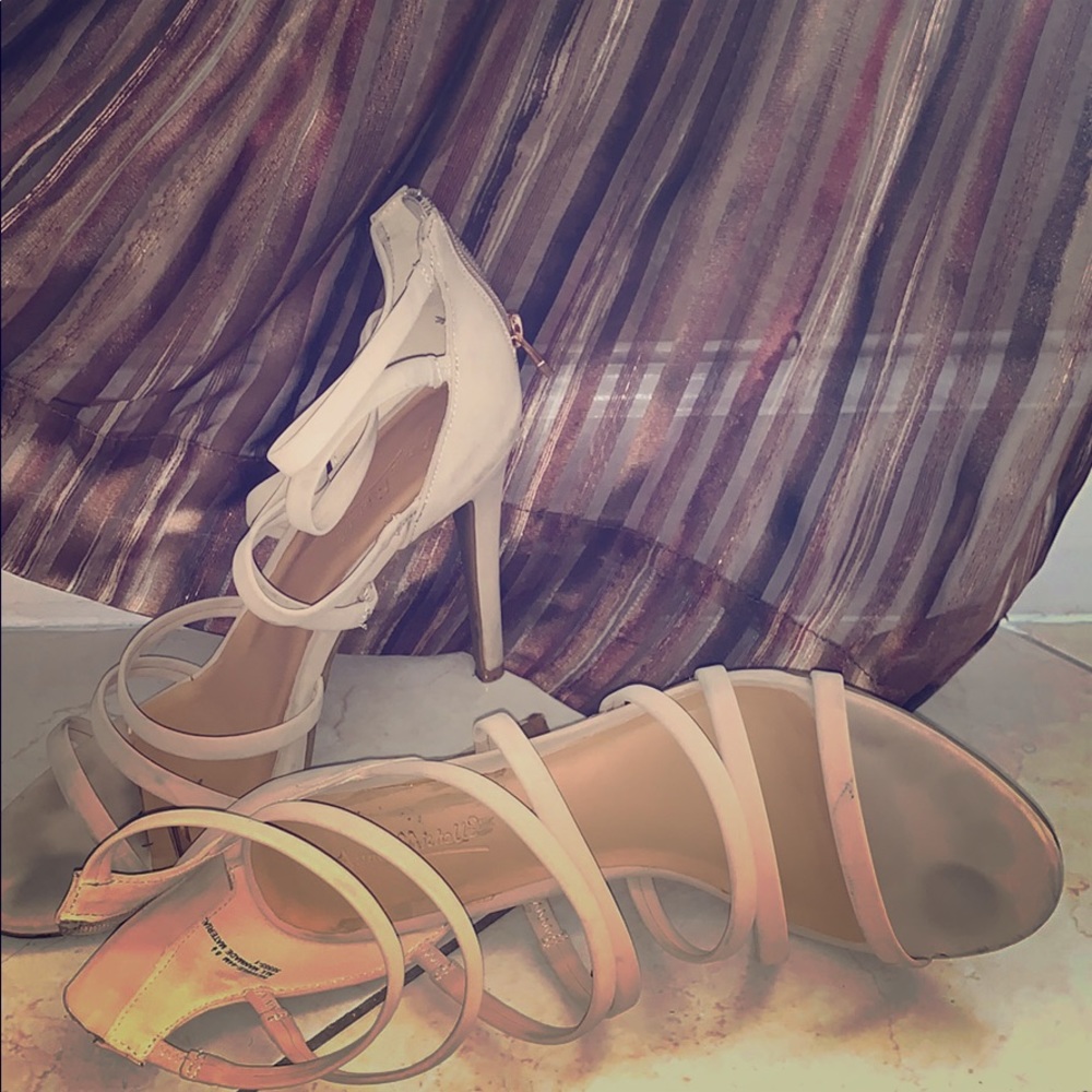 Anne Michelle Heels Tan